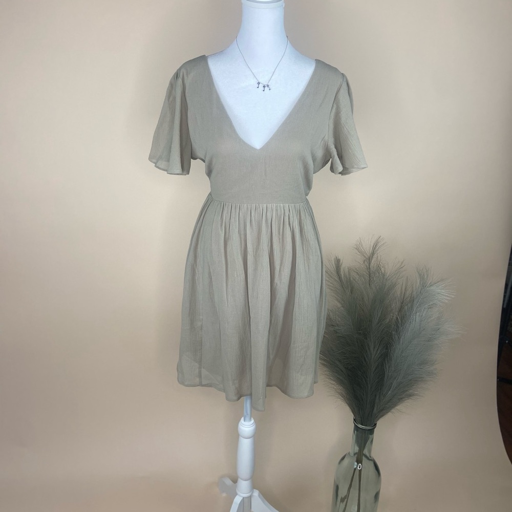 Elegant Backless Beige Dress